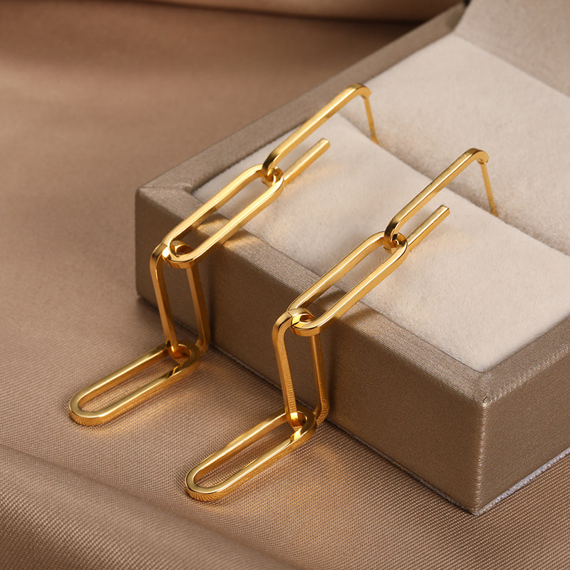 Paper Clip Earrings [Gold]