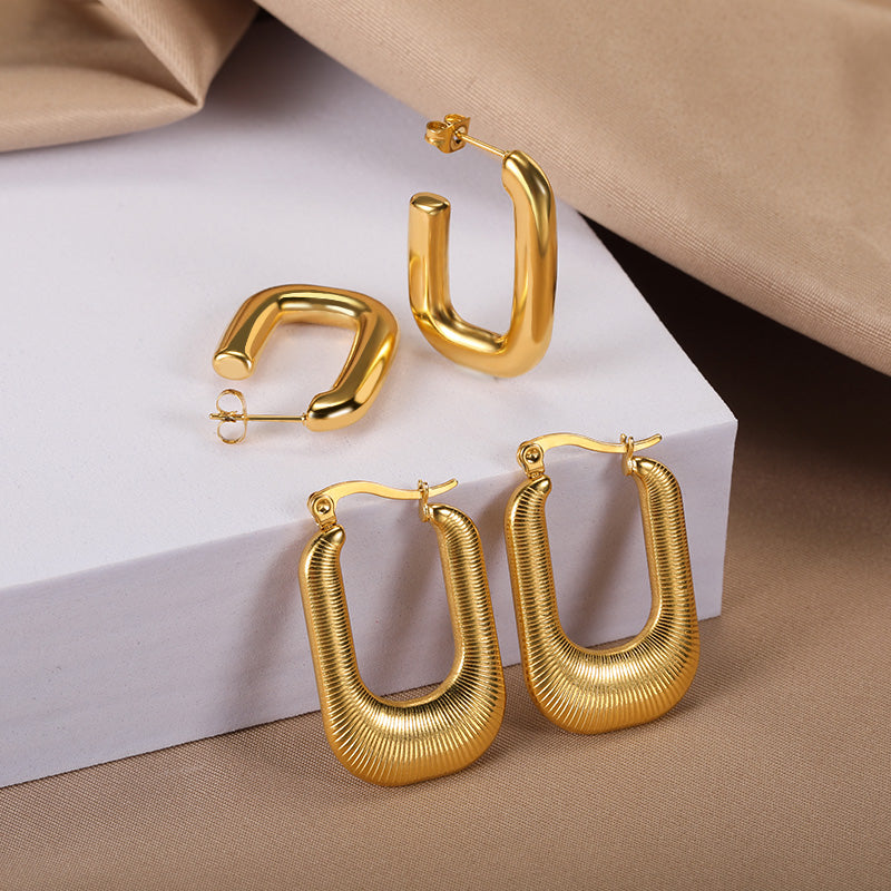 U-Shape Earrings [2-Pack]